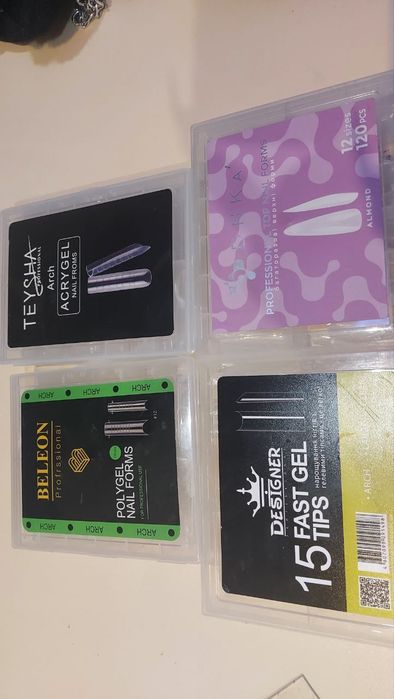 Материалы для маникюра