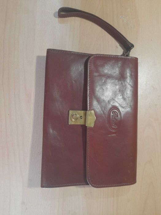 Мужская кожанная  барсетка