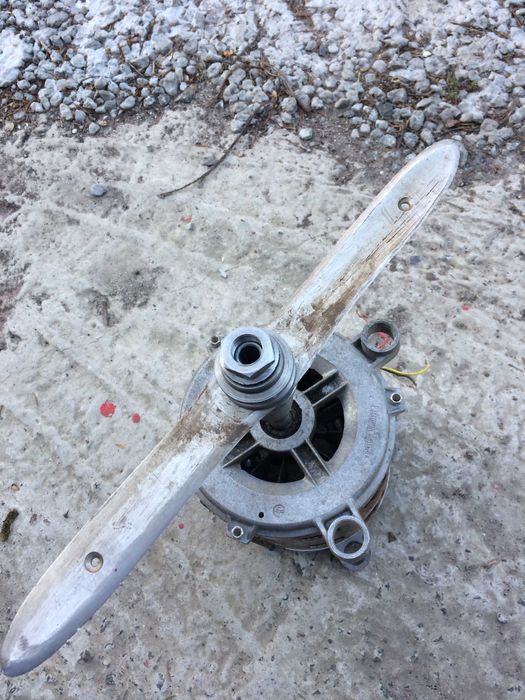 Газонокосилка електрична 220