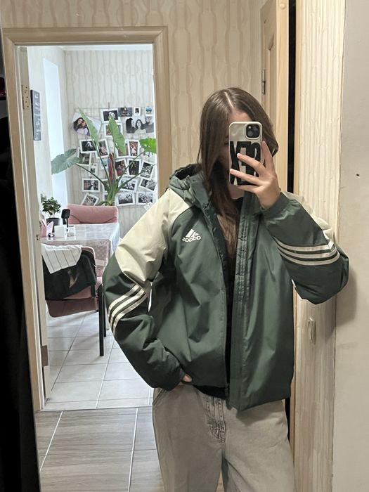 Оригінальна Adidas осіння куртка