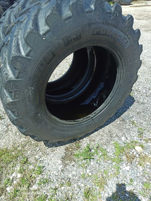 Pneus retro usados Michelin 16.9 28