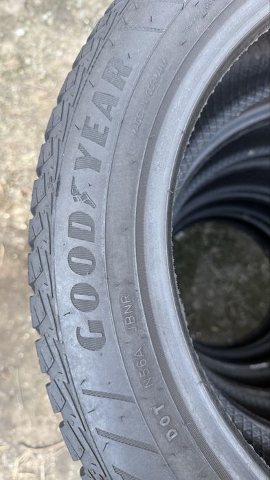 215/50/17 Goodyear  ector 4Seasons | 95% остаток | всесезоные