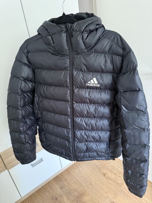 Пуховик куртка Adidas оригінал М