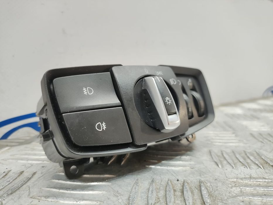 Modulo Comutador Switch Luzes BMW Serie 1 F20 F21