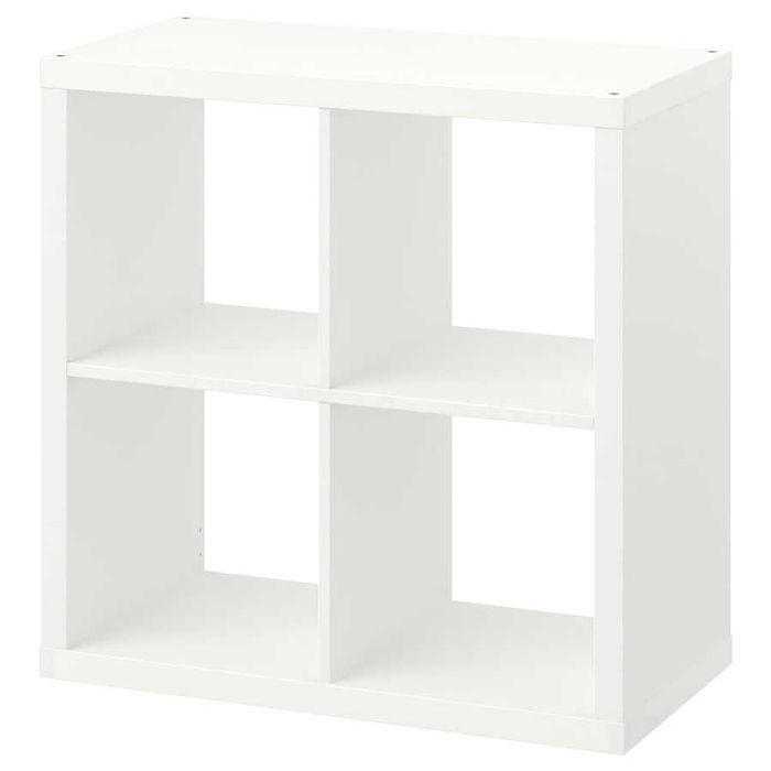 Mesa de cozinha e estantes ikea