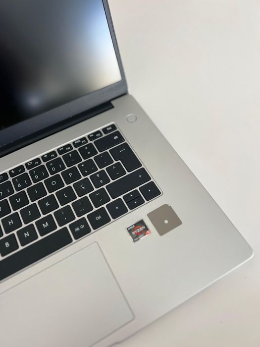 Portátil Huawei Matebook D 15 512G SSD