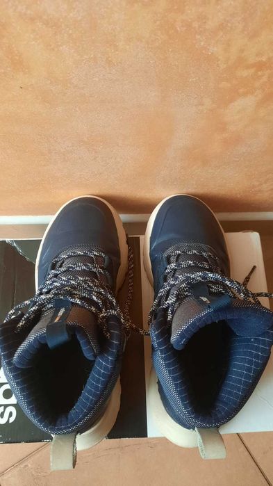 Adidas черевики дитячі 37 1/3, 23 см