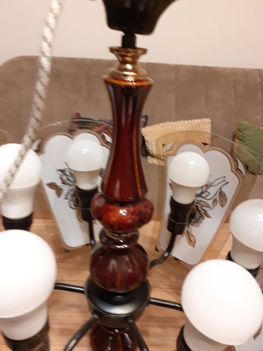 Lampy wiszące do pokoju.