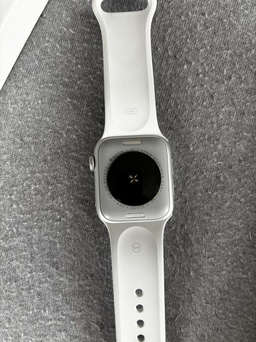 Sprzedam Apple watch SE
