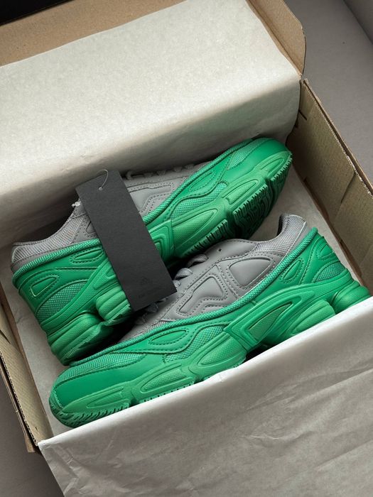 Adidas Raf Simons OZWEEGO II Alate Grey