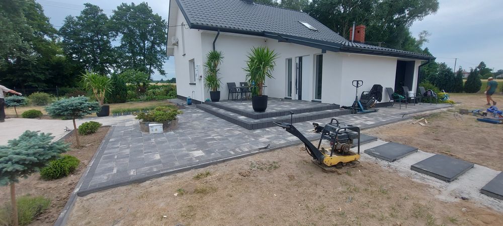 Układanie kostki brukowej