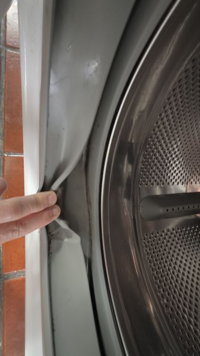 Máquina de lavar roupa Indesit Innex – 8kg / 1400rpm