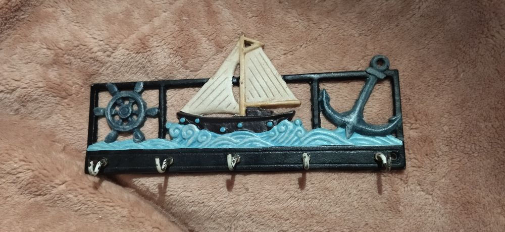 Cabide de ferro furjado