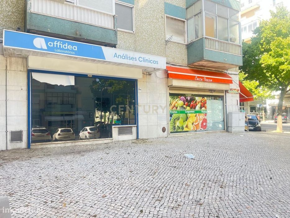 Loja em Benfica, Lisboa - 188m² com 3 casas de banho.