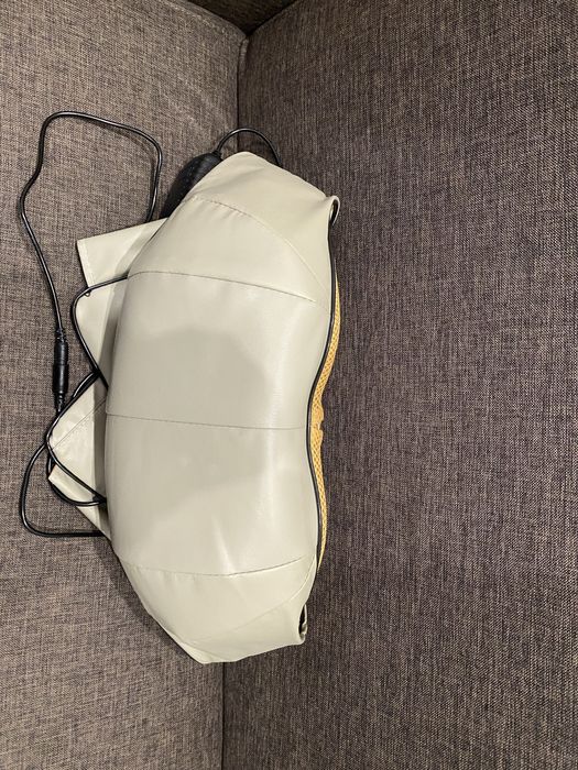 Продам масажер для шиї у використанні майже не був