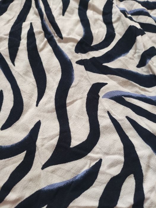 Długa spódnica z w zebre