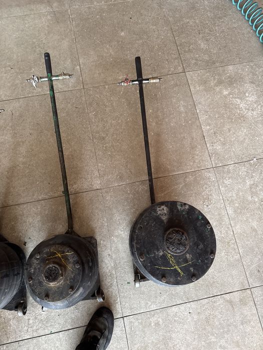 Пневмодомкрат підкатний