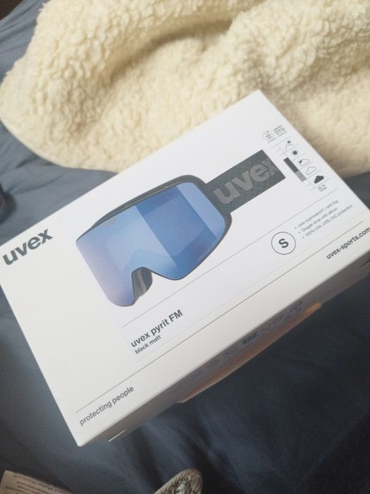 Gogle narciarskie UVEX