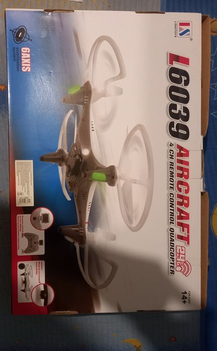 Квадрокоптер на радиоуправлении «Aircraft» (L6039)
