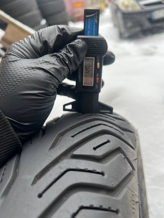 Мотошина Michelin 140/70/14 (68S) City Grip 2