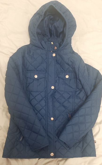 Куртка на дівчинку