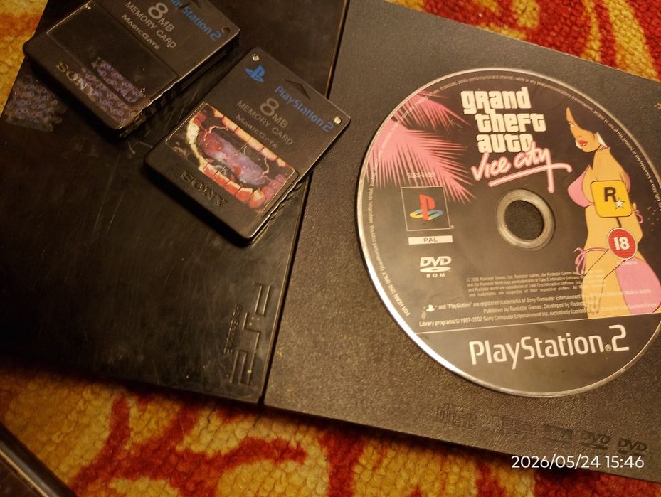 Комплект Sony PlayStation 2 Slim + Джойстик + 2 Карти пам'яті