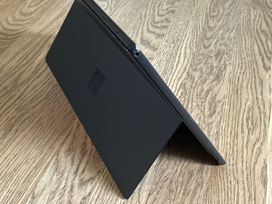 Microsoft Surface Pro 6 i5 8Gb 256Gb SSD +Windows ліцензія активований