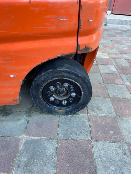 Електричний навантажувач Toyota FBMF20 2т 80V