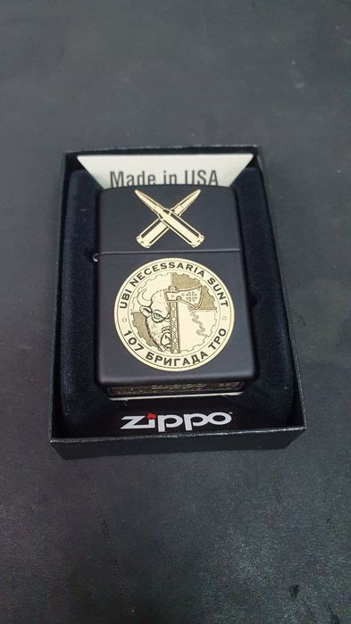 Зажигалка Zippo с гравировкой бензиновая оригинал