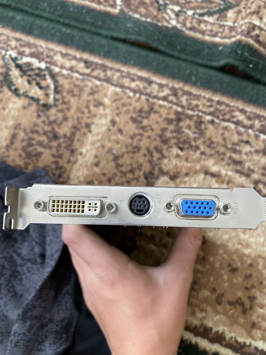Видео карта ATI Radeon 9200