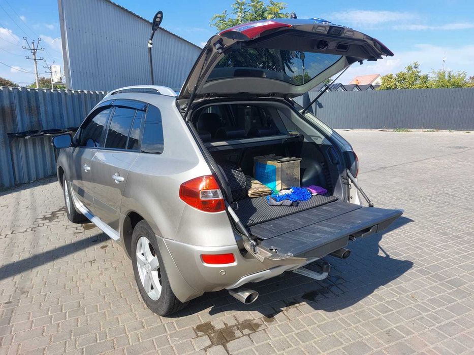Продаж автомобіля Renault Koleos 2012 2.0 dci