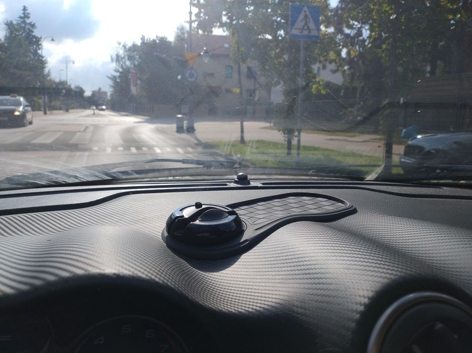 Uchwyt na telefon do auta