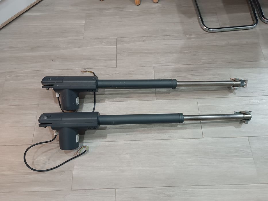 Braços / Automatismos para portão de 2 folhas