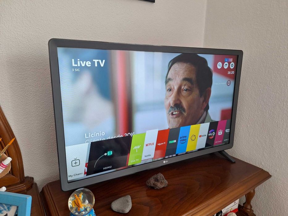 TV LG Smart Full HD 32"