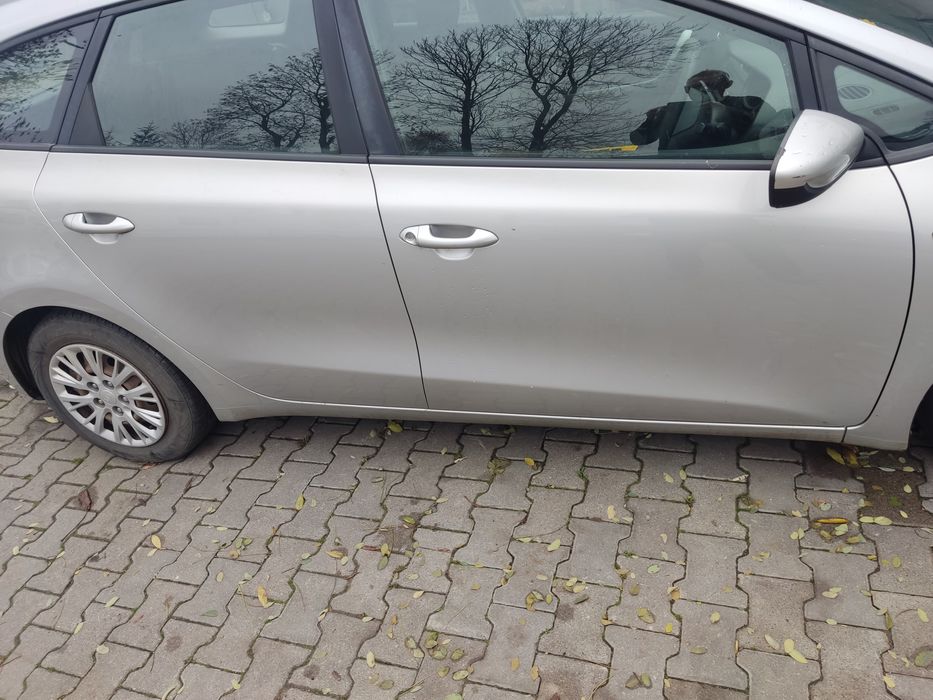 Drzwi przednie/ tylnie kia cee'd