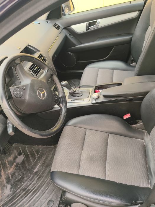 Mercerdez c220 cdi — photo 4