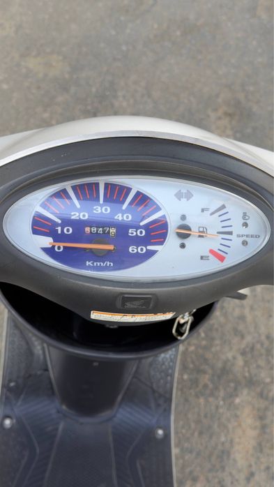 Продам мопед Honda dio