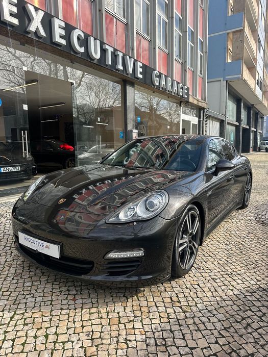 Porsche Panamera Platinum Edition