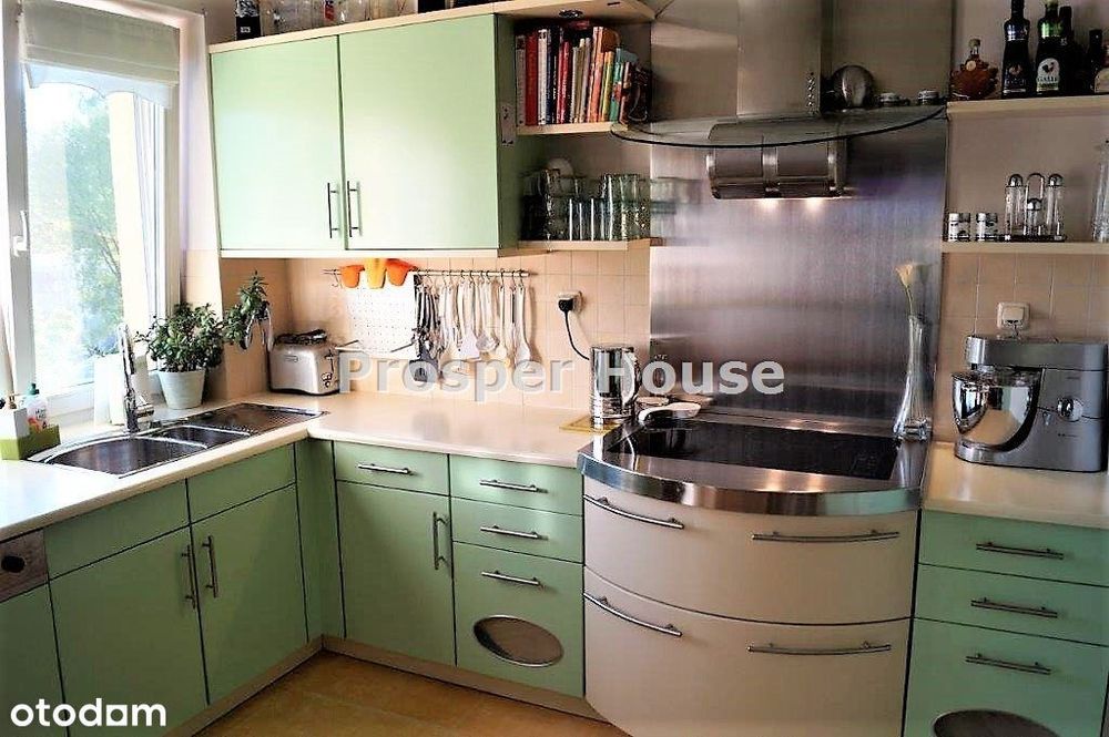 Penthouse, blisko Wat, las
