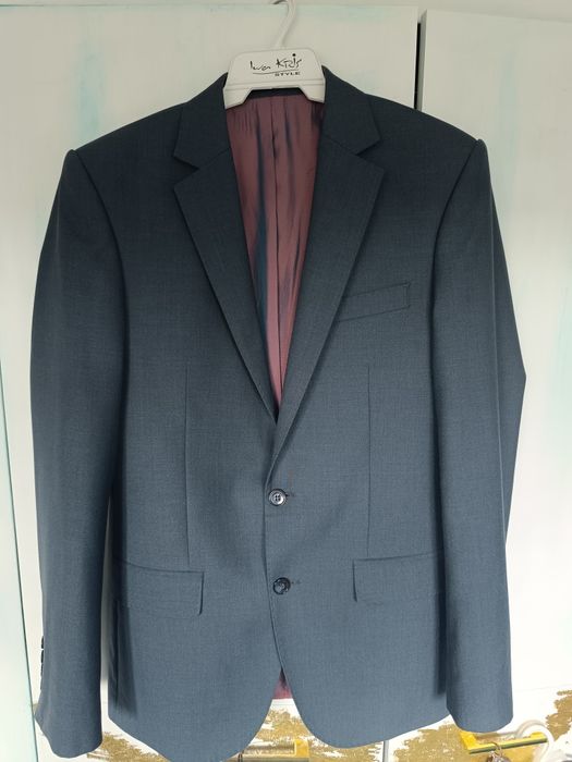 Garnitur męski Slim / Szczupły (Rozmiar S / 46 na wzrost ok. 180-185 cm)