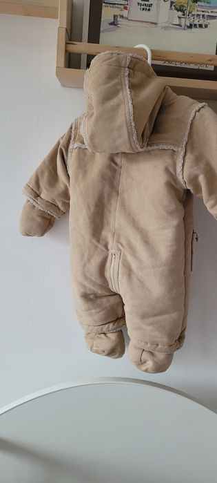 Kombinezon niemowlęcy