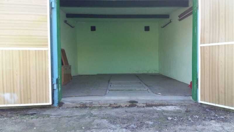 Сдам свой капитальный каменный гараж в г. Южном