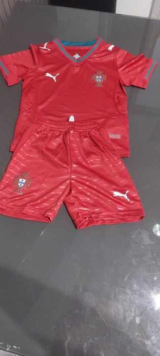 Camisola portugal criança[com calções] varios tamanhos
