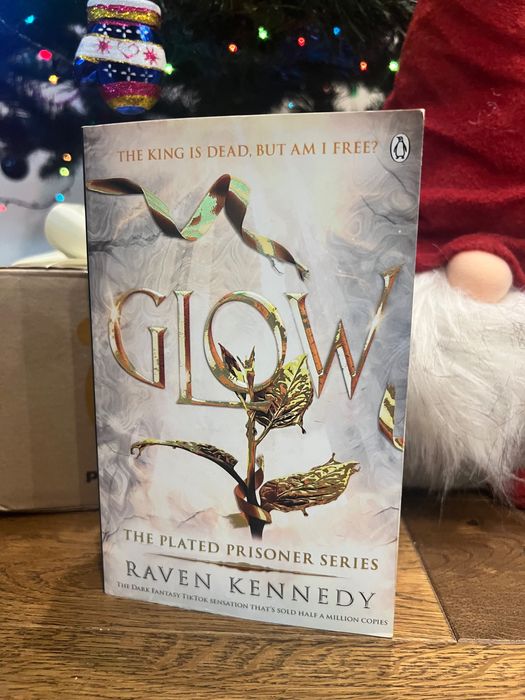 Glow by raven kennedy