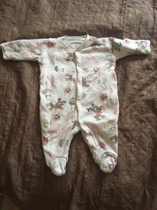 Kombinezon/ pajac ciepły z motywem świątecznym rozmiar 62