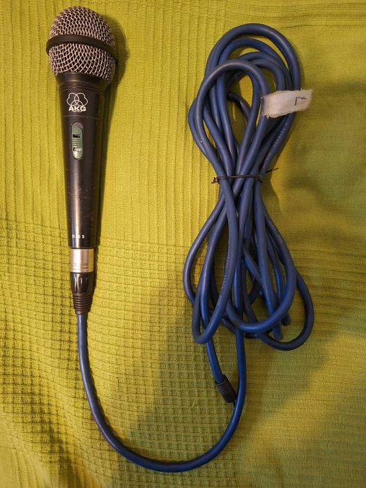 Mikrofon wokalny dynamiczny AKG    D 65 S