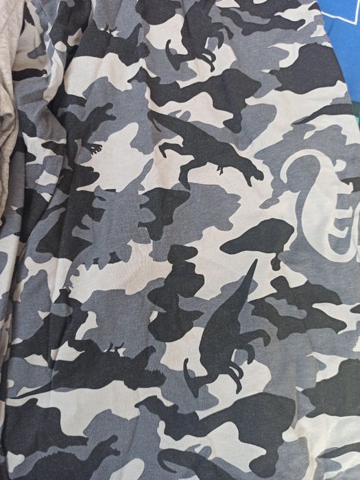 Zestaw trzech koszulek, bluzki z długim rękawem 134 cm