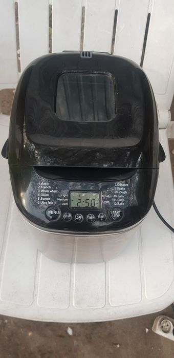 Urządzenie do produkcji domowej chleba