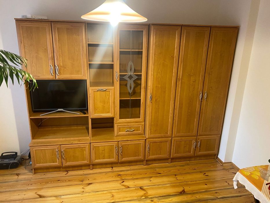 Sprzedam segment meble do pokoju w bardzo dobrym stanie