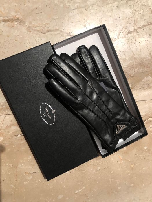 Prada rękawiczki zimowe skórzane 7,5 nowe